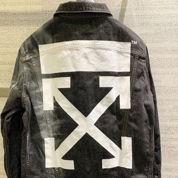 Off white jacket - Picture 1 of 1